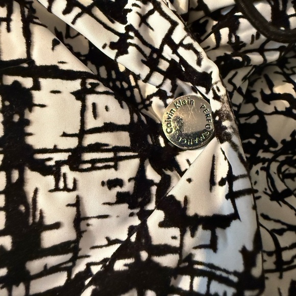 Calvin Klein Black and White Patterned Jacket - Picture 6 of 12